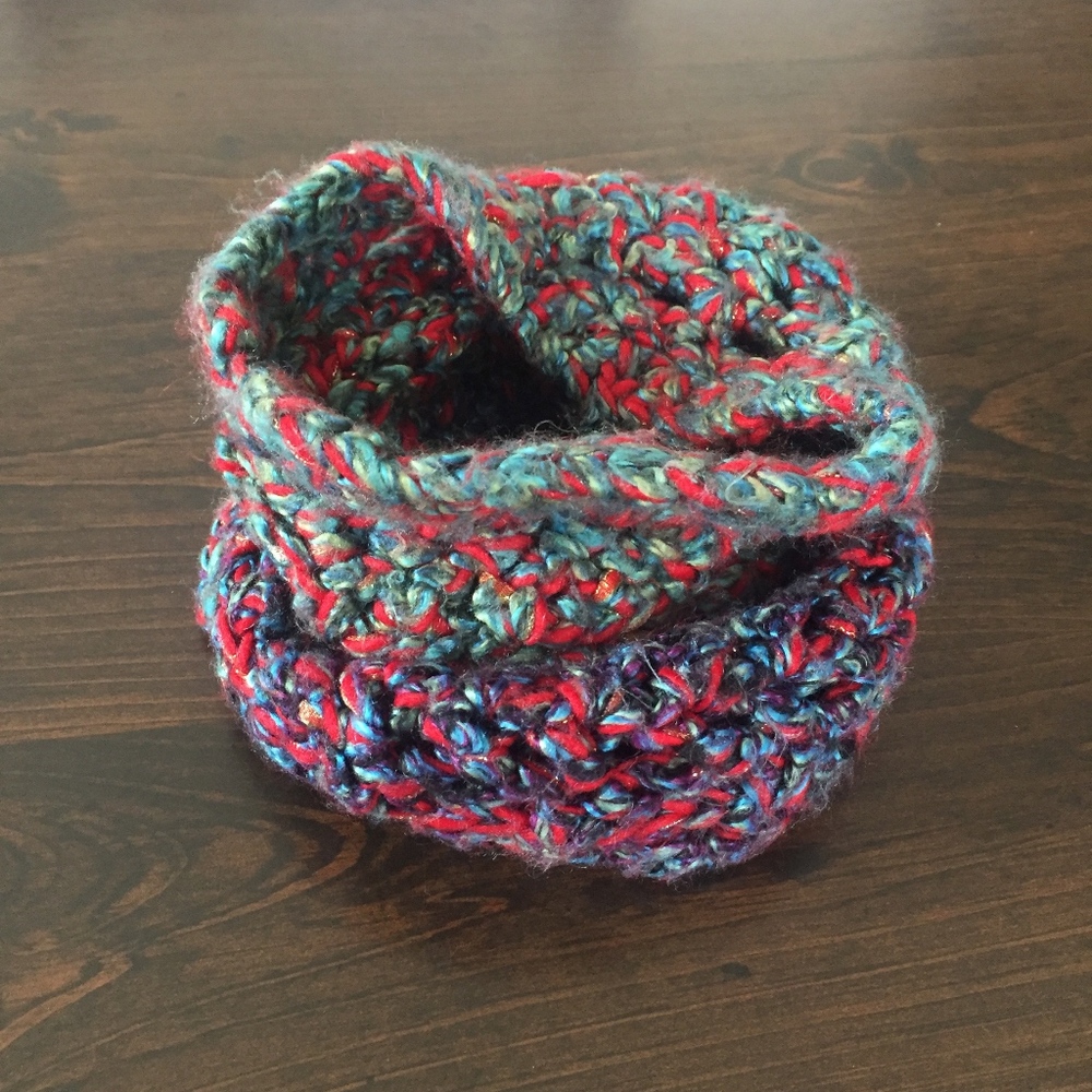 Chunky Knit Rainbow Gator Scarf